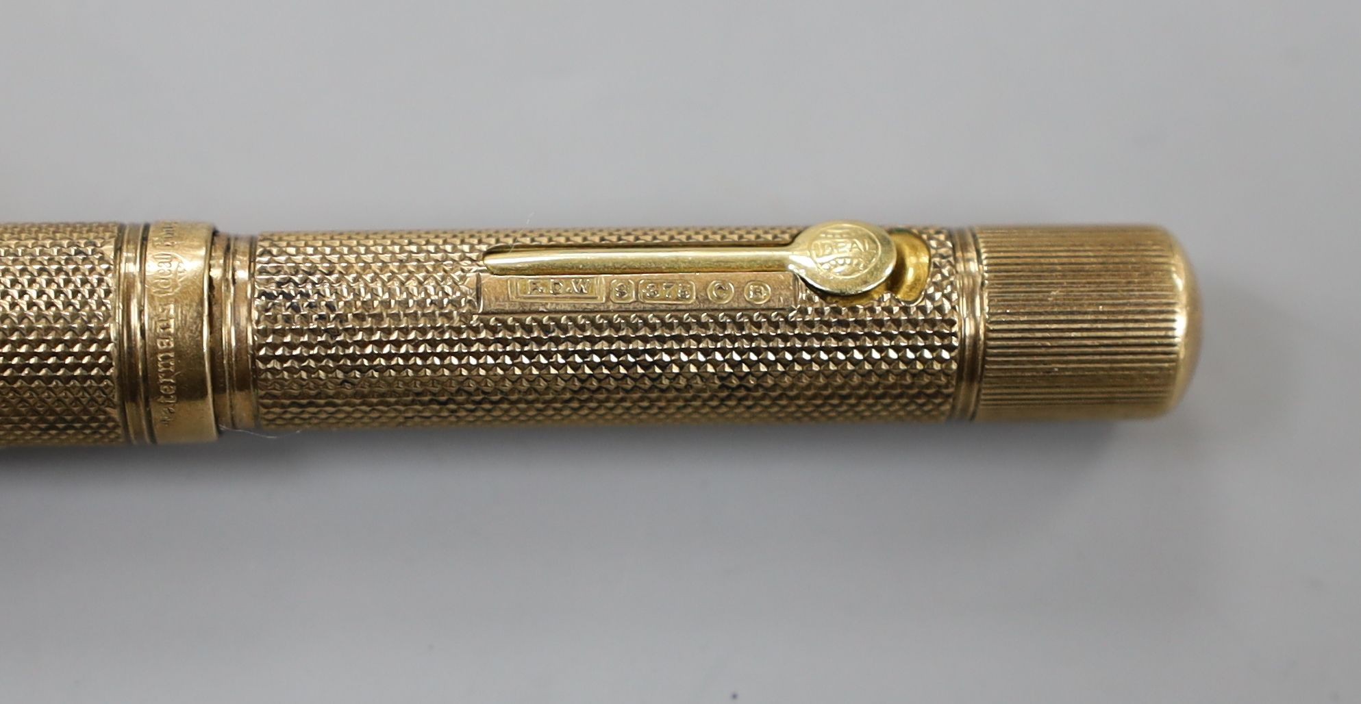 A 9ct gold-cased Waterman’s ‘Ideal’ fountain pen